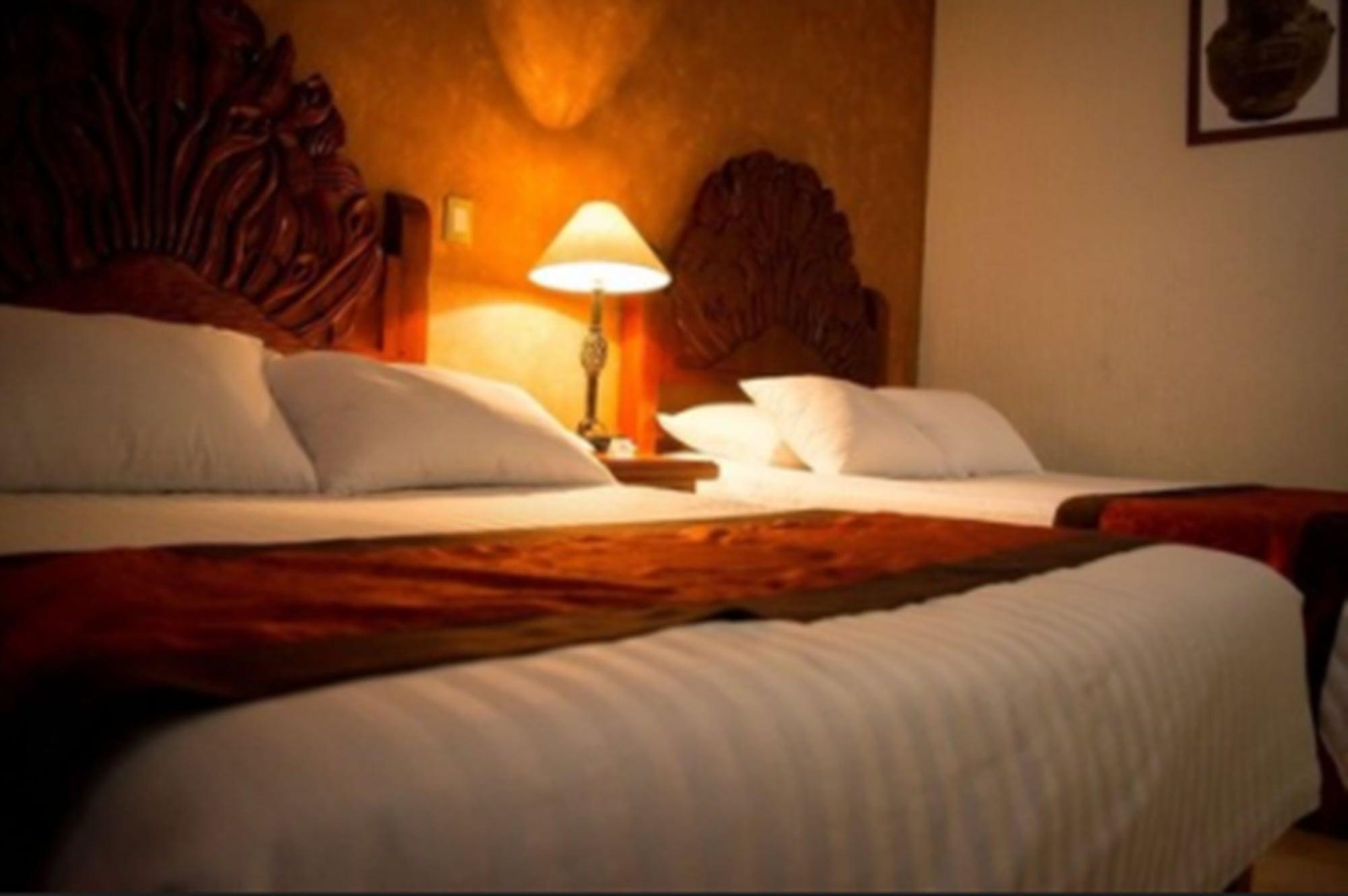 Hotel Real Azteca Boulevard Леон Екстериор снимка