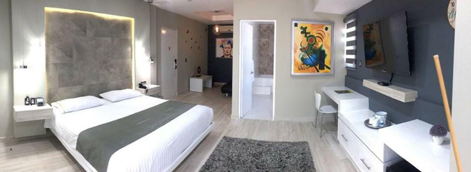 Hotel Real Azteca Boulevard Леон Екстериор снимка